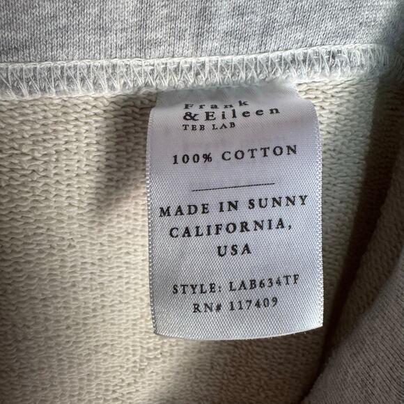 Frank & Eileen Sweatpants Catherine 24" Favorite Gray Cropped Raw Hem Size L - Picture 8 of 9